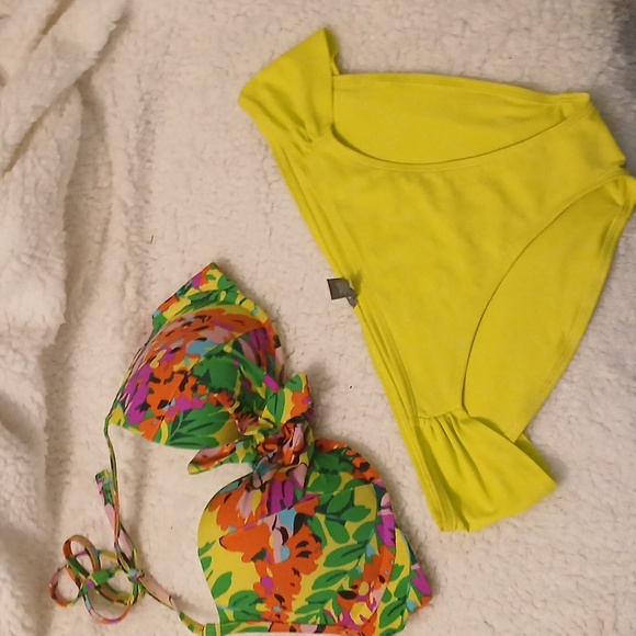 Aerie Bikini 36D/XL - Picture 1 of 6